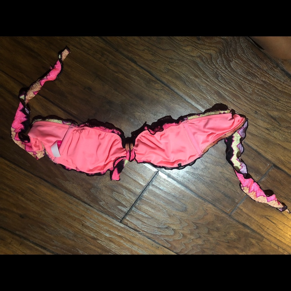 VS swimsuit top